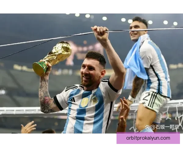 劳塔罗谈及国家队与梅西